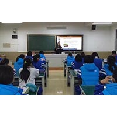 將理論教學跟直觀教學進行結合,教學觸控一體機功不可沒