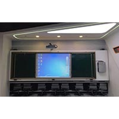 多媒體教學觸摸一體機屏幕正確的清潔方式