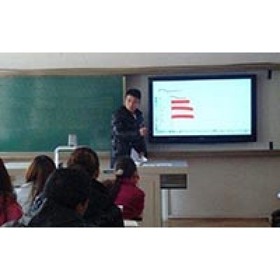 觸摸教學一體機跟電子白板之間的區別在哪兒？